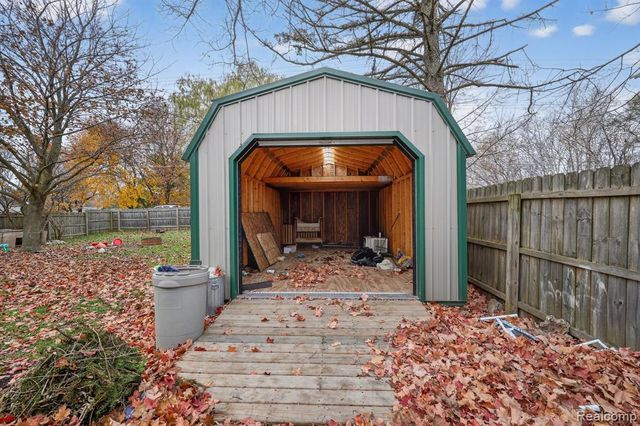 5888 Fulton Street, Mayville, MI 48744