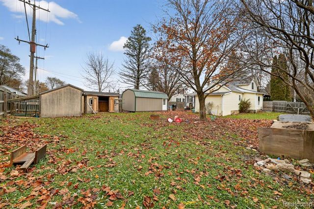 5888 Fulton Street, Mayville, MI 48744