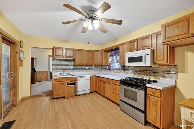 5888 Fulton Street, Mayville, MI 48744