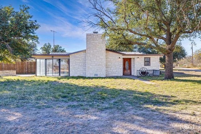 200 Neva Road, Mertzon, TX 76941