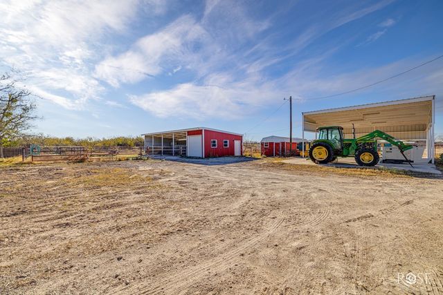200 Neva Road, Mertzon, TX 76941