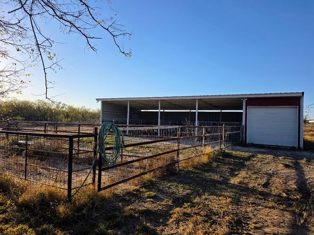 200 Neva Road, Mertzon, TX 76941
