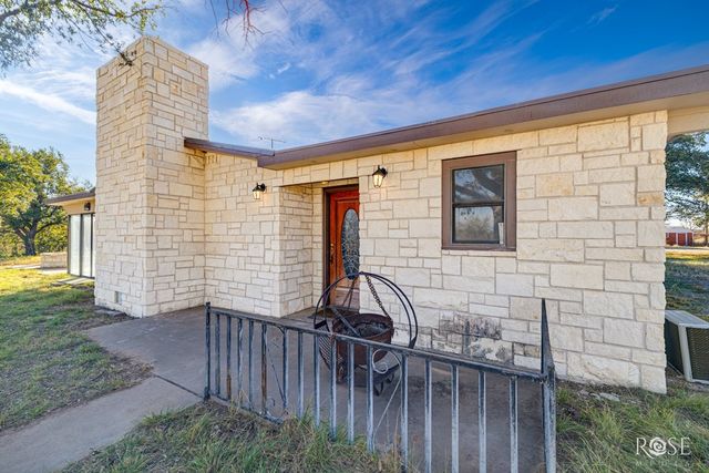 200 Neva Road, Mertzon, TX 76941