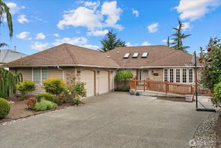 9100 189 Avenue Ct E, Bonney Lake, WA 98381