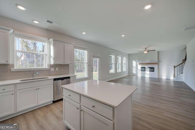 219 St Annes Place, Covington, GA 30016