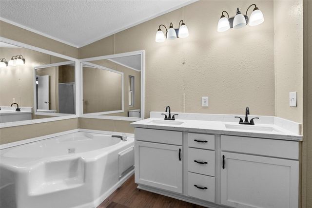 12902 Indian Ridge Drive, Dayton, TX 77535