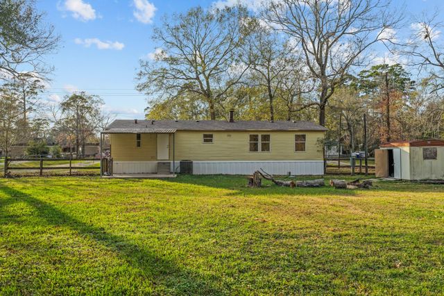 12902 Indian Ridge Drive, Dayton, TX 77535