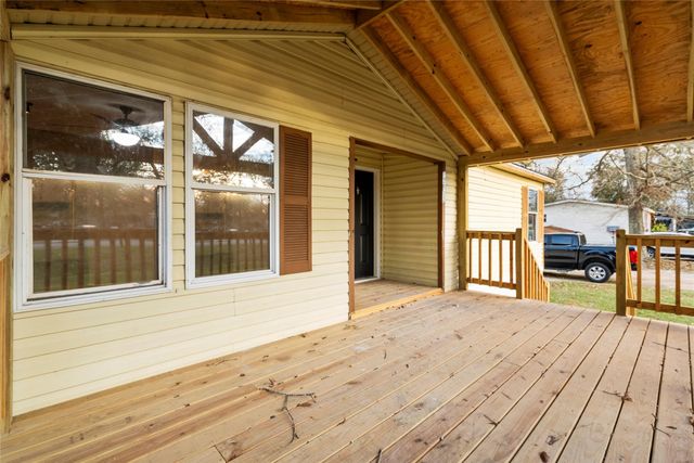 12902 Indian Ridge Drive, Dayton, TX 77535