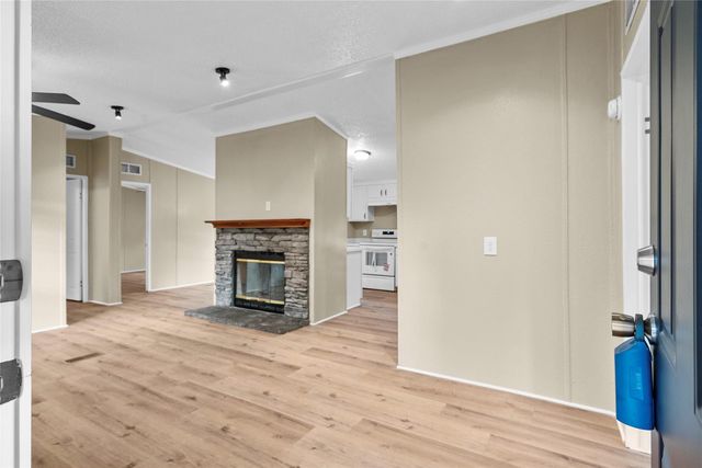 12902 Indian Ridge Drive, Dayton, TX 77535