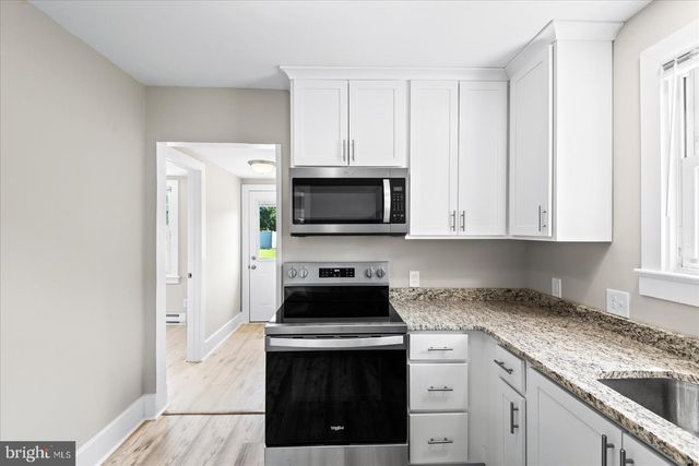 58 LONGFIELD RD, Colonial Beach, VA 22443