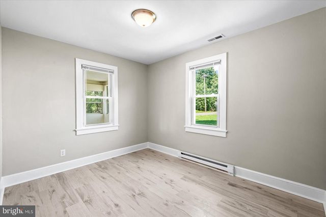 58 LONGFIELD RD, Colonial Beach, VA 22443