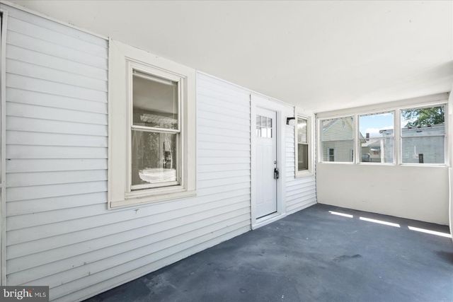 58 LONGFIELD RD, Colonial Beach, VA 22443