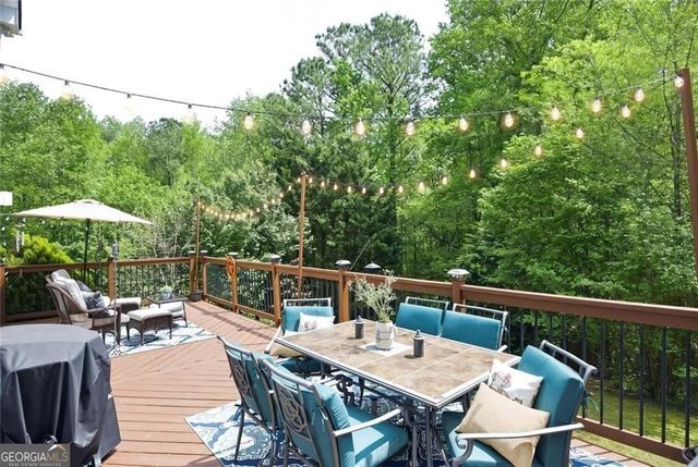 242 Hunters Crossing, Dallas, GA 30157