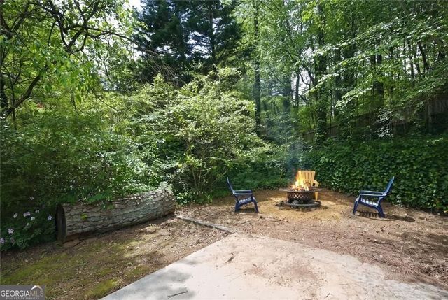 242 Hunters Crossing, Dallas, GA 30157