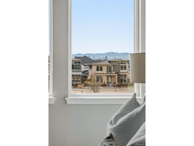 9807 E 63rd Ave, Denver, CO 80238