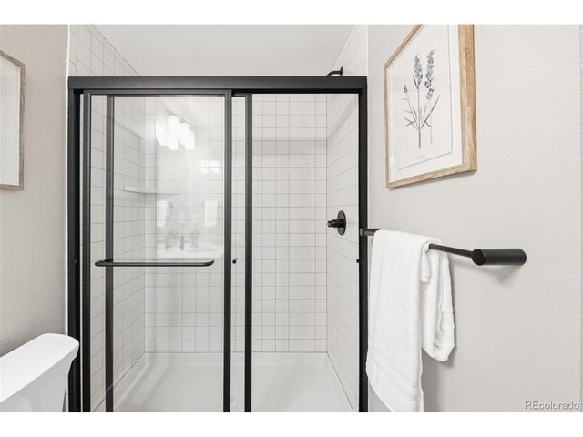 9807 E 63rd Ave, Denver, CO 80238