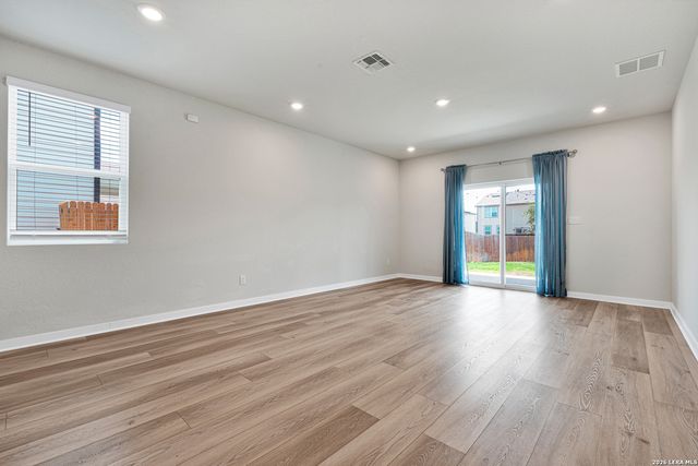 4030 BELLAMY BND, San Antonio, TX 78109