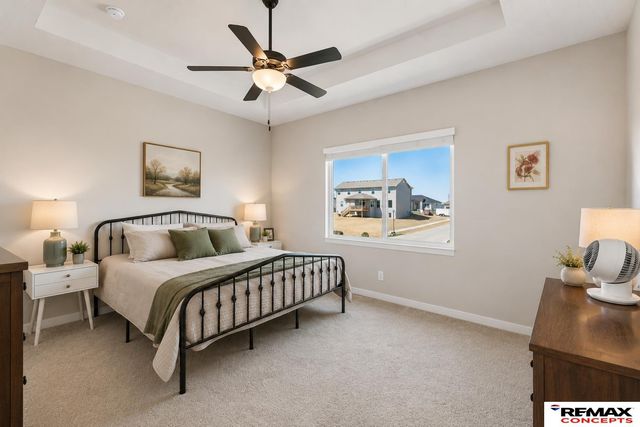 12104 S 107th Avenue, Papillion, NE 68046