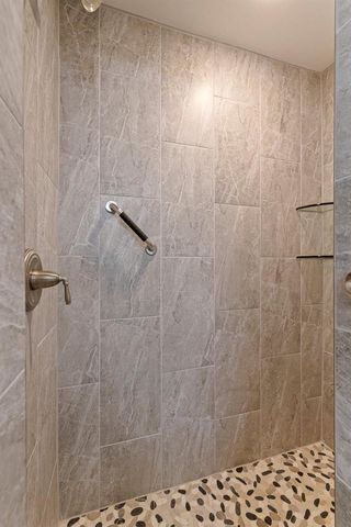 1920 CHERRY STREET NE, St Petersburg, FL 33704