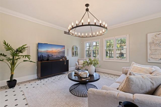 1920 CHERRY STREET NE, St Petersburg, FL 33704