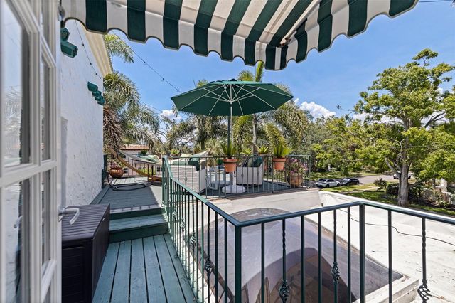 1920 CHERRY STREET NE, St Petersburg, FL 33704