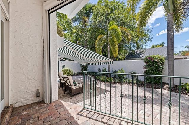 1920 CHERRY STREET NE, St Petersburg, FL 33704