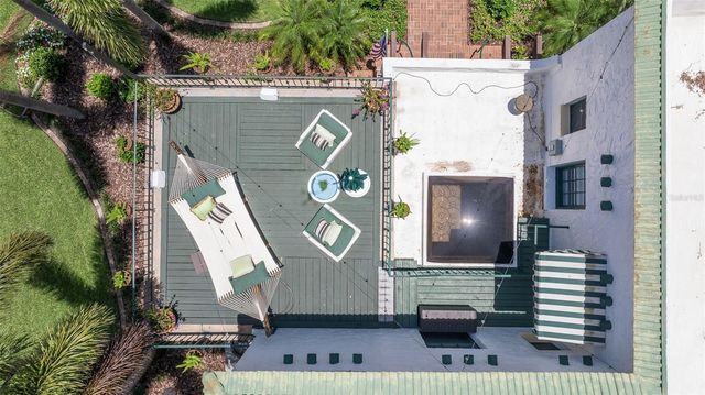 1920 CHERRY STREET NE, St Petersburg, FL 33704