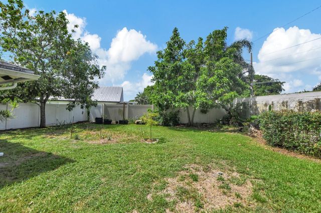 4955 Covey Trail, Boca Raton, FL 33487