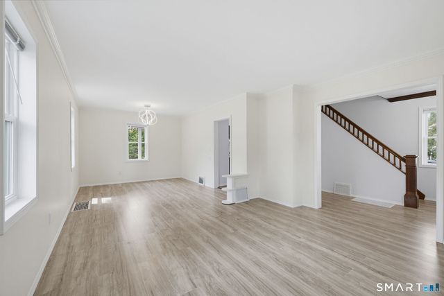 53 Prospect Street, Bloomfield, CT 06002
