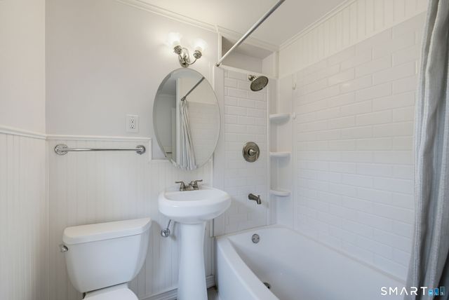 53 Prospect Street, Bloomfield, CT 06002