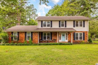 5821 Merrydale Dr, Paducah, KY 42003