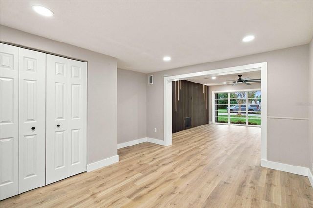 2770 WOOD STREET, Sarasota, FL 34237