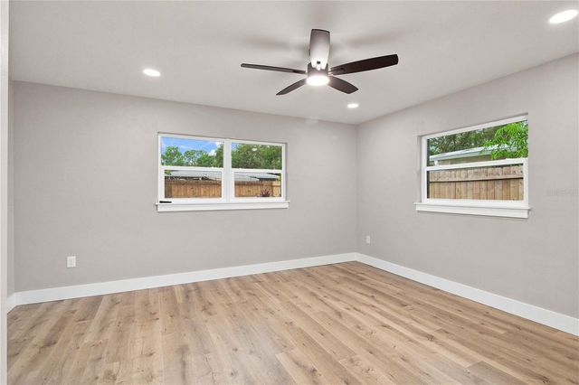 2770 WOOD STREET, Sarasota, FL 34237
