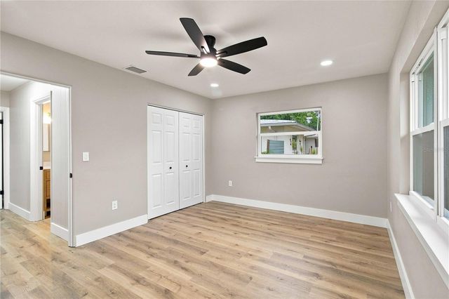 2770 WOOD STREET, Sarasota, FL 34237