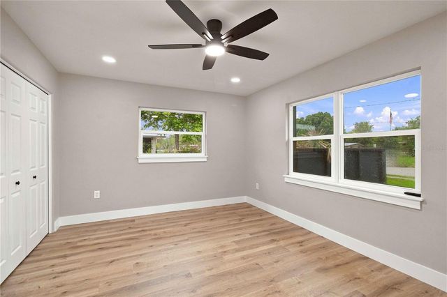 2770 WOOD STREET, Sarasota, FL 34237