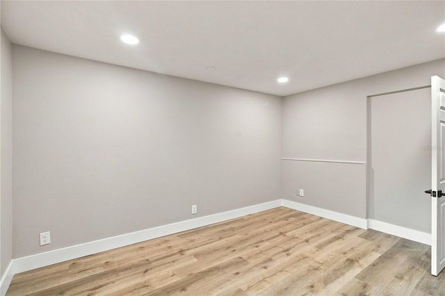 2770 WOOD STREET, Sarasota, FL 34237