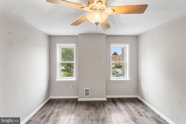 1210 E 11TH ST, Crum Lynne, PA 19022