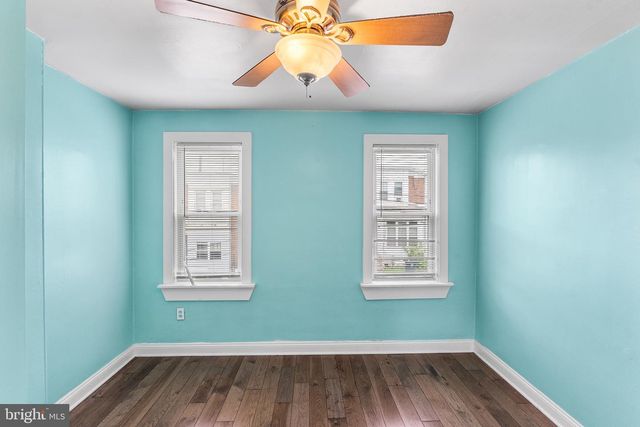 1210 E 11TH ST, Crum Lynne, PA 19022