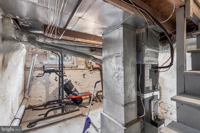 1210 E 11TH ST, Crum Lynne, PA 19022