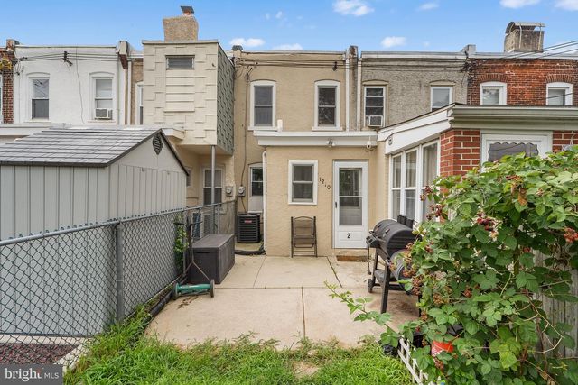 1210 E 11TH ST, Crum Lynne, PA 19022