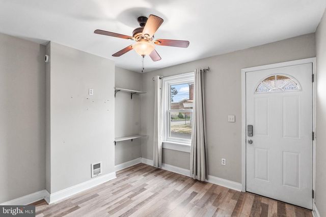1210 E 11TH ST, Crum Lynne, PA 19022