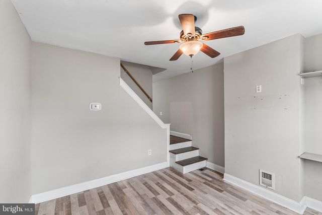 1210 E 11TH ST, Crum Lynne, PA 19022