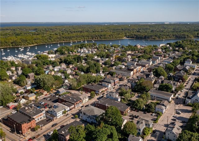 309 Main Street 2, East Greenwich, RI 02818