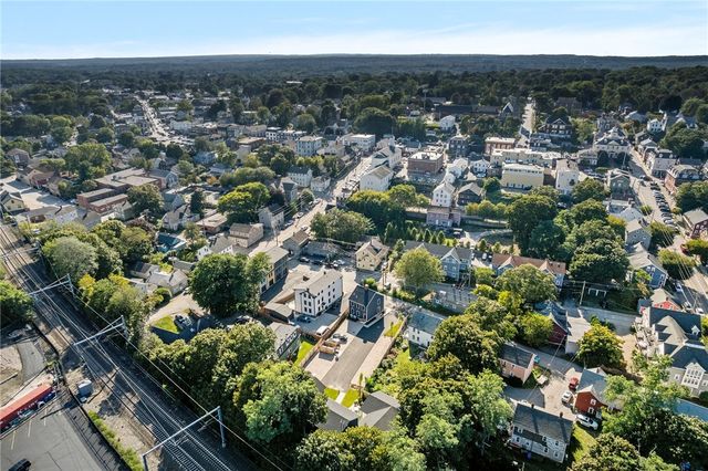 309 Main Street 2, East Greenwich, RI 02818