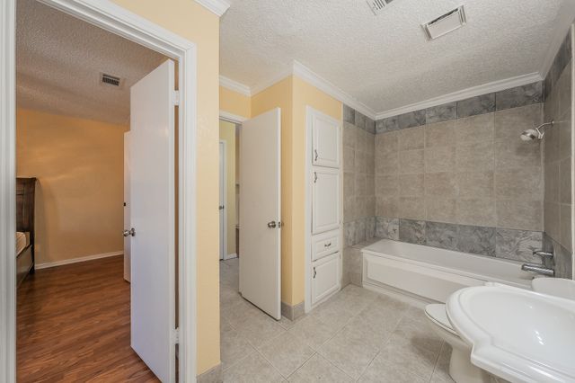 1208 Calico Lane 620, Arlington, TX 76011