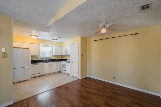 1208 Calico Lane 620, Arlington, TX 76011