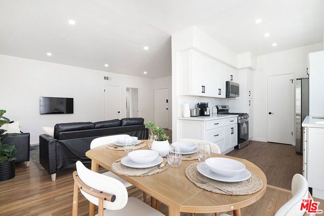 344 S Rexford Drive 4, Beverly Hills, CA 90212