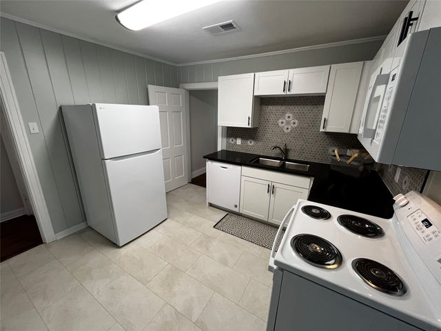 411 Marietta Street, Denton, TX 76201