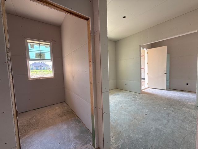 804 Zachary Michael Court, Springtown, TX 76082