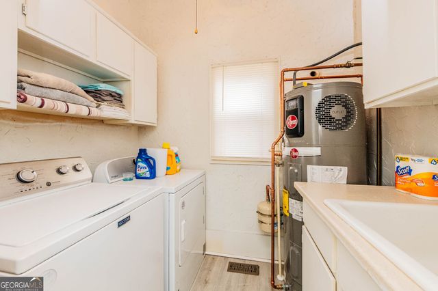 59 Warren Street, Hawkinsville, GA 31036